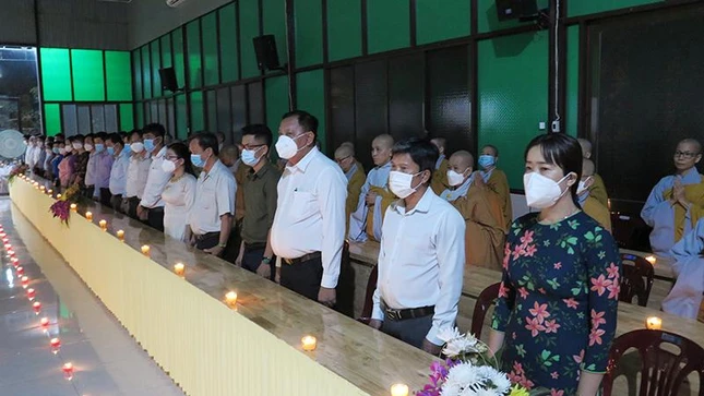 Đại diện chính quyền