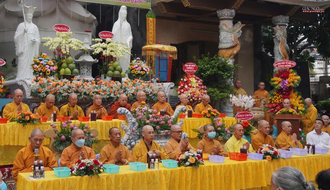 Chư tôn đức chứng minh trong khóa lễ sám Vu lan