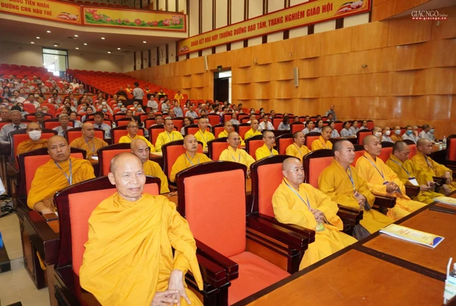 Đại biểu các huyện, thị, thành phố