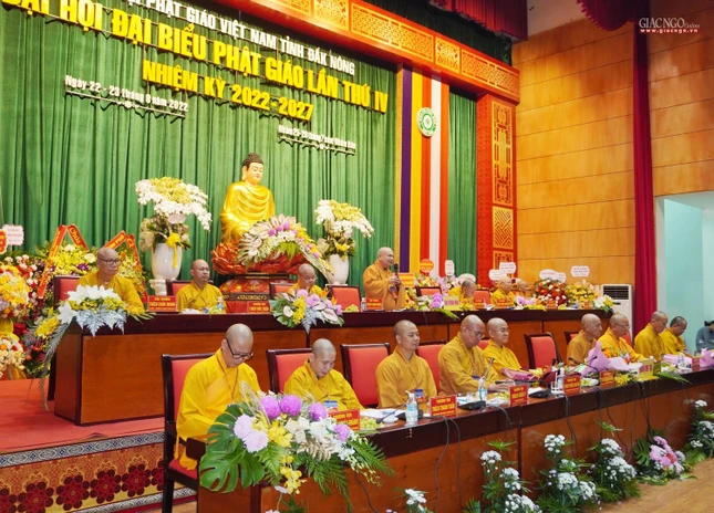 Hòa thượng Thích Thiện Nhơn phát biểu chỉ đạo Hòa thượng Thích Thiện Nhơn phát biểu chỉ đạo