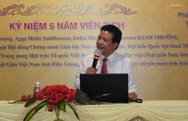 Tiến sĩ Đỗ Văn Học, Trưởng bộ môn Lưu trữ học - Quản trị Văn phòng Trường Đại học Khoa học Xã hội và Nhân văn TP.HCM nói về "Kỹ năng soạn thảo văn bản" Tiến sĩ Đỗ Văn Học, Trưởng bộ môn Lưu trữ học - Quản trị Văn phòng Trường Đại học Khoa học Xã hội và Nhân văn TP.HCM nói về "Kỹ năng soạn thảo văn bản"