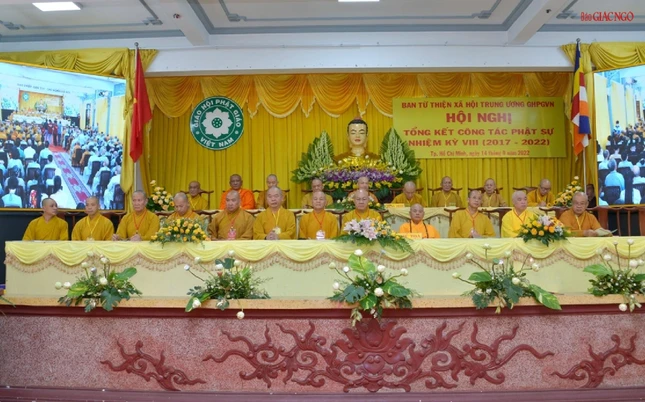 Chư tôn đức chứng minh, chủ toạ