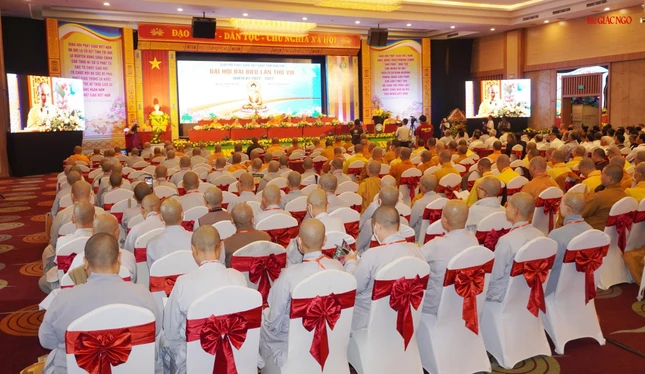 Hội trường phiên trù bị