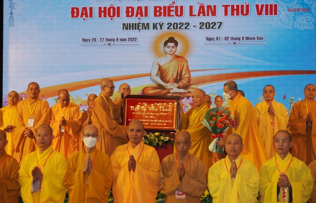 Quà chúc mừng của Trung ương Giáo hội