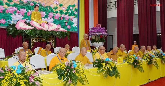 Hòa thượng Thích Huệ Trí đạo từ chứng minh