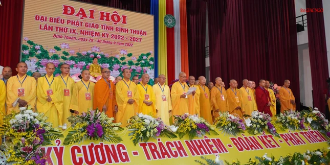 Hòa thượng Thích Minh Nhật phát biểu nhận nhiệm vụ