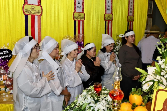 Môn gia hiếu quyến