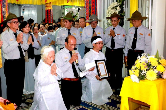 Phân ban Gia đình Phật tử tỉnh tưởng niệm