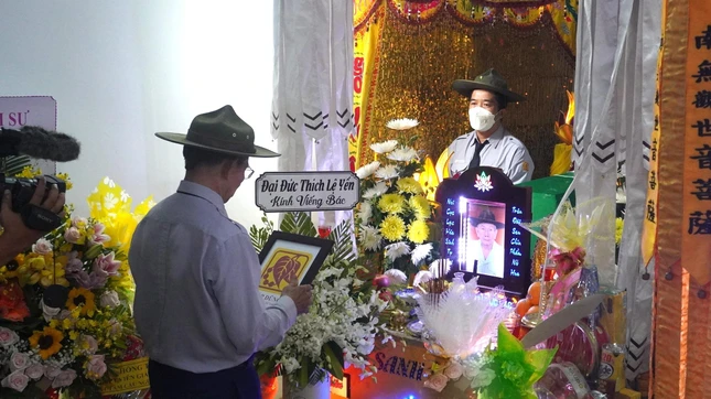 Lễ truy thăng cấp Dũng đến cố huynh trưởng Nguyên Đoan Lễ truy thăng cấp Dũng đến cố huynh trưởng Nguyên Đoan