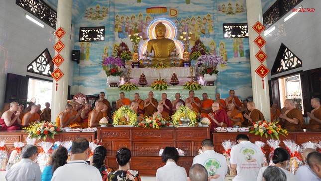 Khóa kinh chúc lành đến Phật tử Khóa kinh chúc lành đến Phật tử