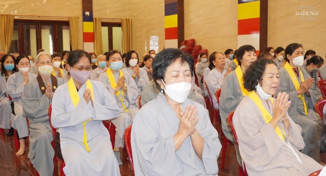 Thành tâm trong từng câu niệm Nam-mô A Di Đà Phật