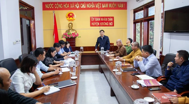 Buổi làm việc tại phòng họp trực tuyến Trụ sở Ủy ban Nhân dân huyện tại địa chỉ số 12, Võ Văn Kiệt, thị trấn Đăk Mâm, huyện Krông Nô, tỉnh Đắk Nông