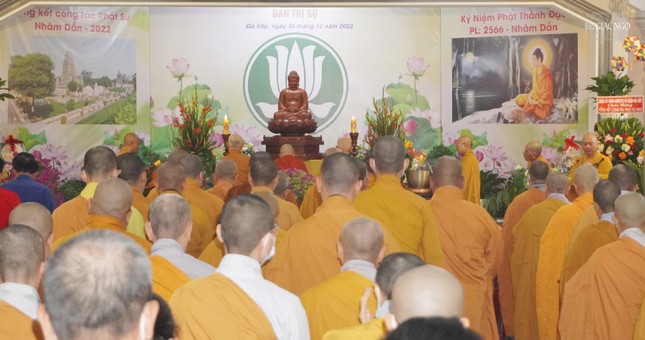 Khóa lễ diễn ra tại chùa Huỳnh Kim