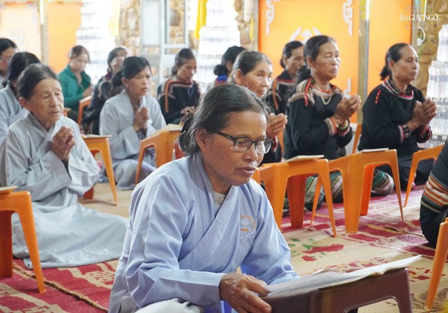 Theo đó chùa sẽ duy trì các khóa tụng kinh Dược Sư cầu an đến hết Rằm