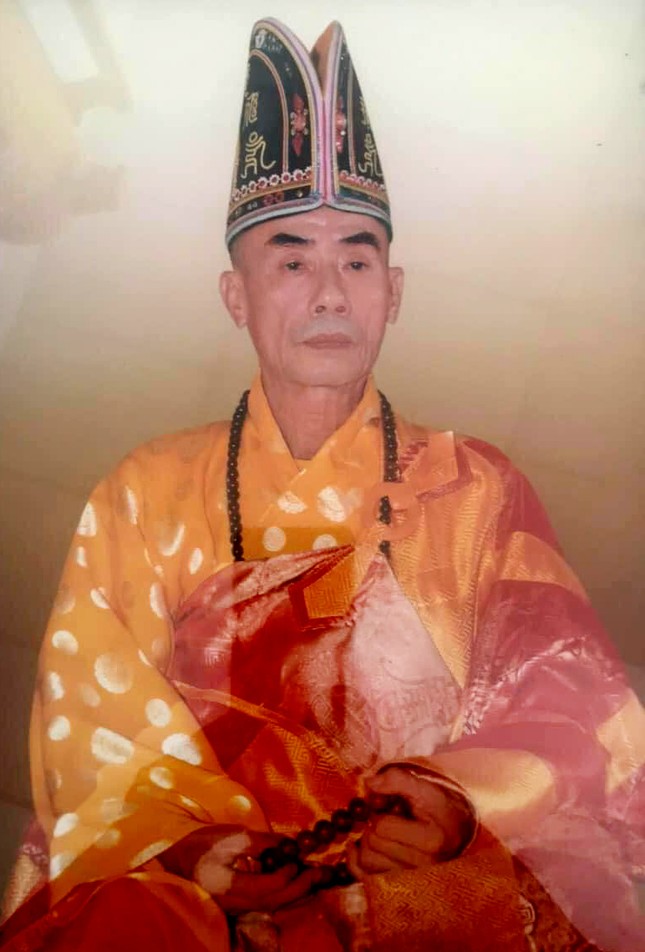 Chân dung Thượng tọa Thích Quảng Nhàn Chân dung Thượng tọa Thích Quảng Nhàn