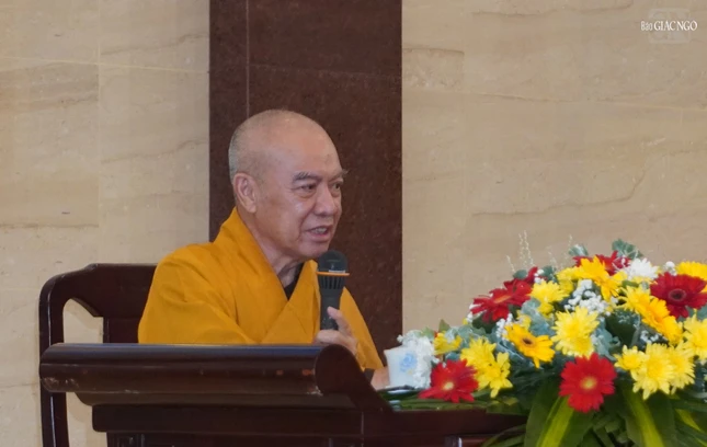 Hòa thượng Thích Nhật Hỷ thuyết giảng