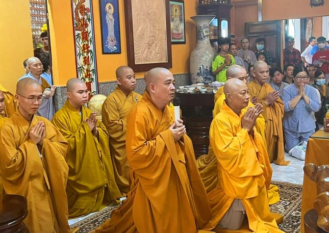 Môn đồ đệ tử tác bạch