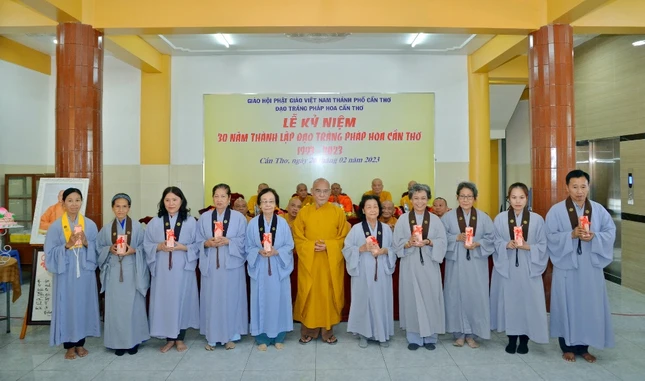 Tuyên dương khen thưởng đến Phật tử