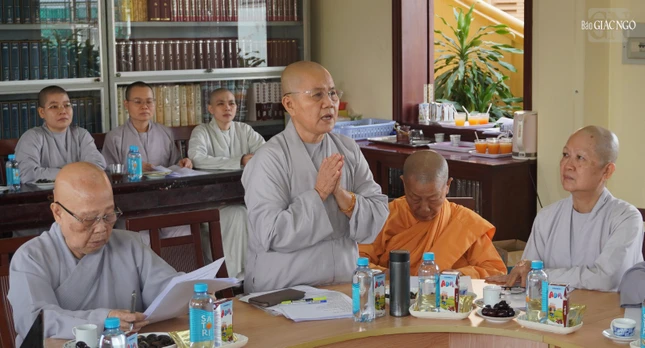 Ni sư Thích nữ Như Nguyệt, Phó trưởng Phân ban kiêm Trưởng Tiểu ban Thông tin - Truyền thông Phân ban Ni giới T.Ư triển khai công tác truyền thông trong khóa bồi dưỡng