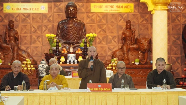 Thượng tọa Thích Thiện Bửu khai mạc