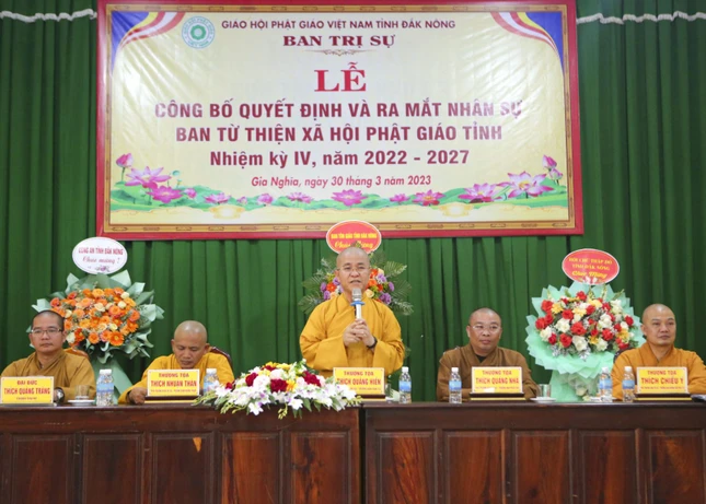 Thượng tọa Thích Quảng Hiền phát biểu chỉ đạo