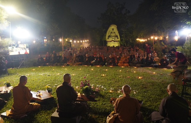 Đêm thiền trà diễn ra tại tu viện Khánh An