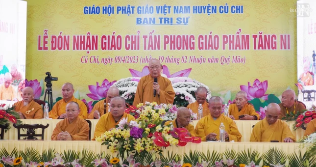 Hòa thượng Thích Như Niệm ban đạo từ chứng minh Hòa thượng Thích Như Niệm ban đạo từ chứng minh