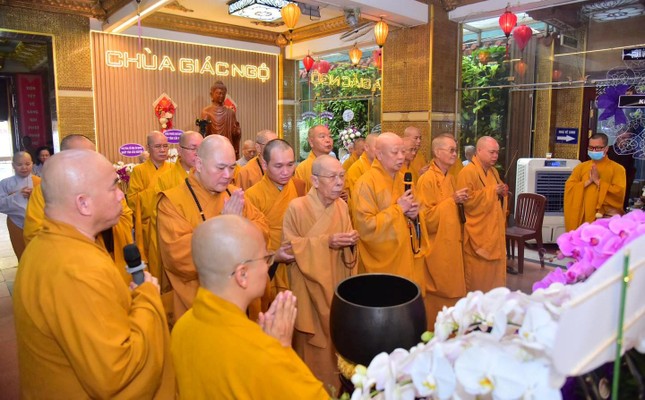 Khóa lễ tụng kinh cầu nguyện