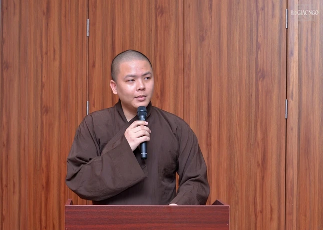 Đại đức Thích Huệ Nghiêm, Phó Văn phòng II Ban Pháp chế T.Ư thông qua quyết định ra mắt Tổ Thông tin - Truyền thông