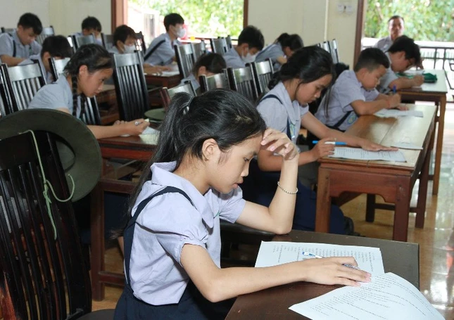 Thi tự luận Thi tự luận