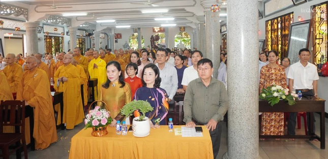 Đại diện chính quyền tham dự