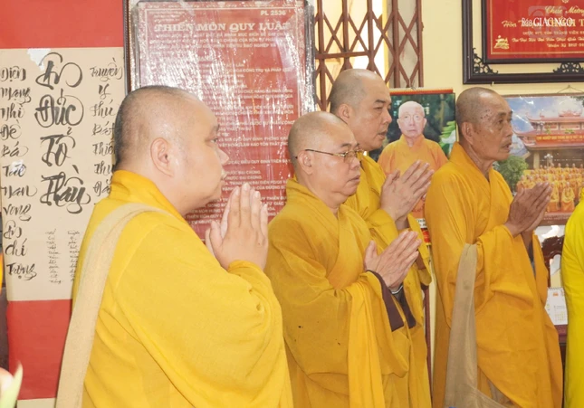 Thành kính tưởng niệm Trưởng lão Hòa thượng Thích Minh Trực Thành kính tưởng niệm Trưởng lão Hòa thượng Thích Minh Trực