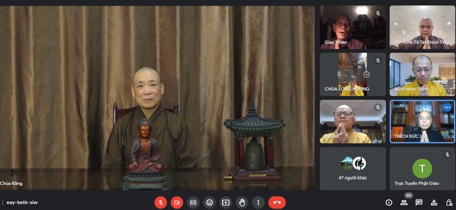 Hòa thượng Thích Bảo Nghiêm, Phó Chủ tịch Hội đồng Trị sự, Trưởng ban Hoằng pháp T.Ư cùng chư tôn đức tham dự