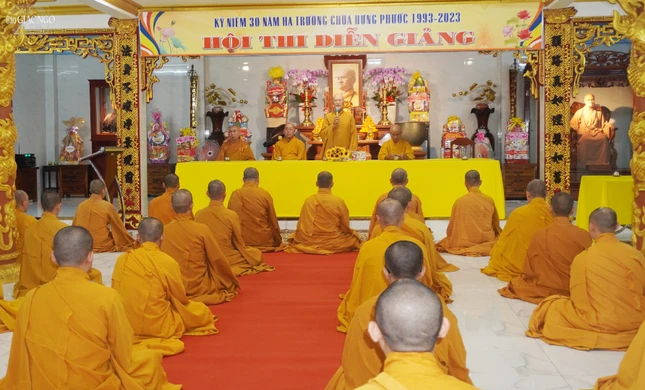 Hòa thượng Thích Chơn Không, Trưởng ban Hướng dẫn Phật tử Phật giáo TP.HCM sách tấn đến hành giả tại trường hạ chùa Hưng Phước