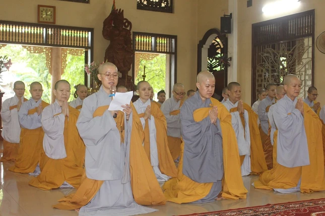 Chư hành giả Ni trường hạ chùa Vĩnh Phước, Q.12