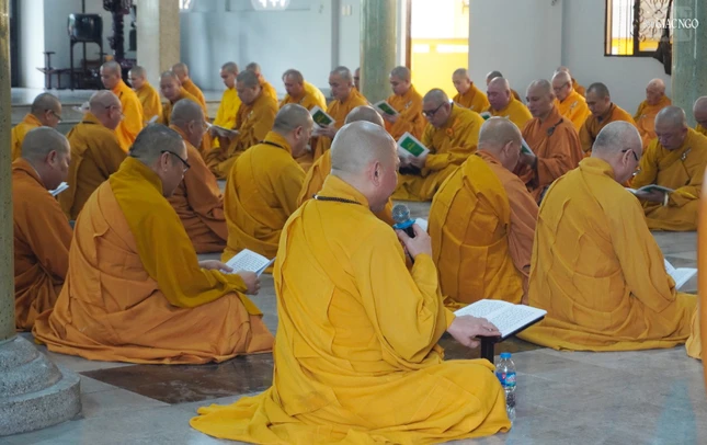 Khóa lễ tụng kinh Di giáo Khóa lễ tụng kinh Di giáo