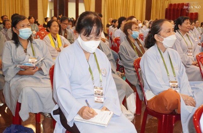 Ghi chép cẩn thận những lời pháp