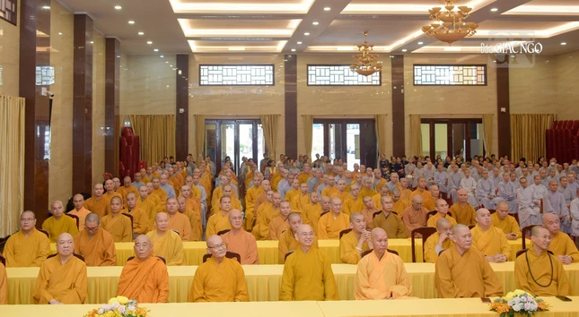 Chư tôn đức Ban Chức sự, hành giả an cư các trường hạ TP.HCM