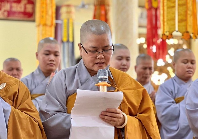 Chư hành giả dâng lời tác bạch tri ân Chư hành giả dâng lời tác bạch tri ân