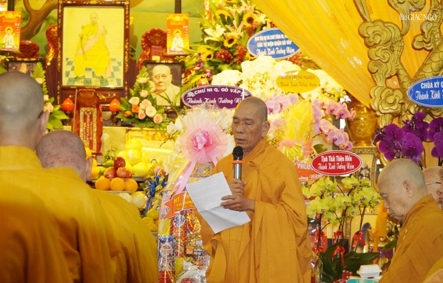 Thượng tọa Thích Giác Trí cung tuyên tiểu sử