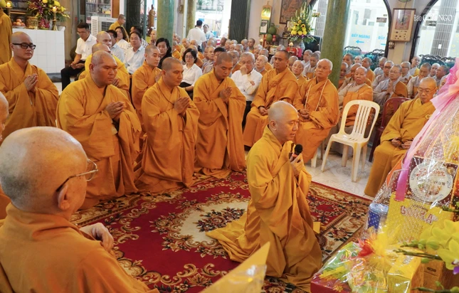 Thượng tọa Thích Tắc Bạch cảm tạ