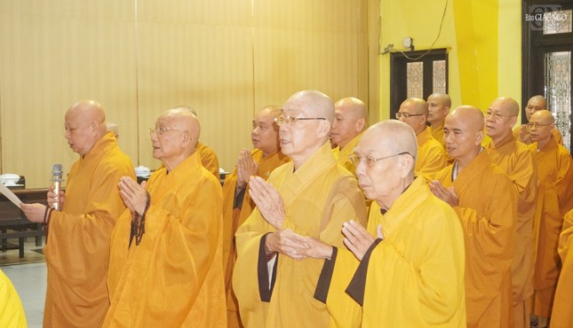 Hòa thượng Yoshimizu Daichi là một trong những ân nhân, vị giáo phẩm nhiệt thành đỡ đầu, tạo nhiều thuận duyên cho Tăng Ni Việt Nam học tập và hành đạo tại Nhật