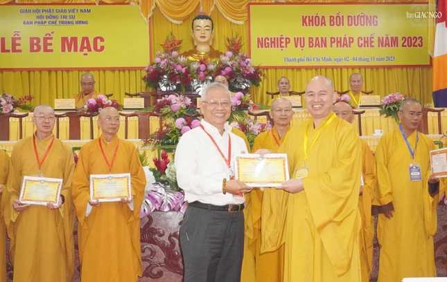 Luật sư Trương Văn Nhứt, Phó ban Pháp chế T.Ư