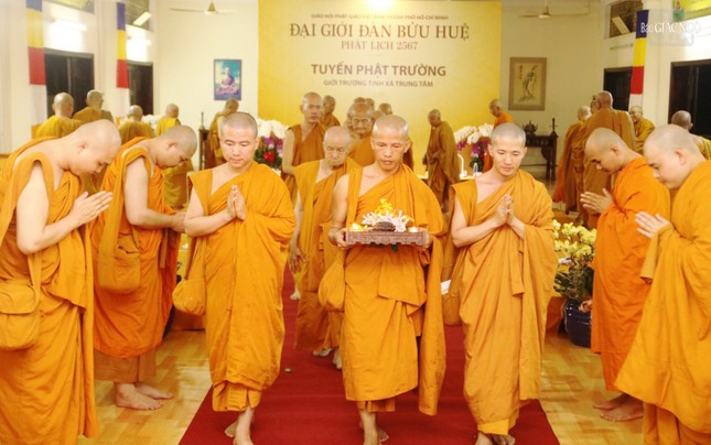 Cung tiễn Hội đồng Thập sư