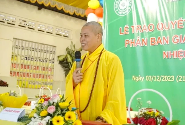 Thượng tọa Thích Huệ Tánh ban đạo từ chứng minh