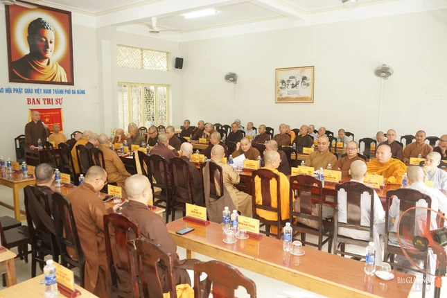 Buổi họp diễn ra sáng 14-12-2023 tại chùa Pháp Lâm