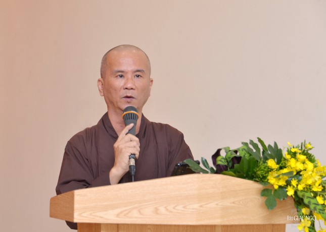 Thượng tọa Thích Chúc Phú phát biểu chào mừng