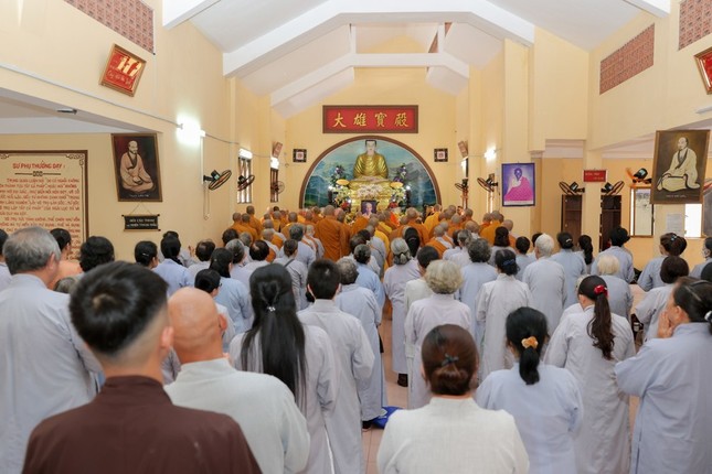 Trang nghiêm lễ tưởng niệm húy nhật Hòa thượng Thích Duy Lực