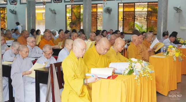 Đại biểu tham dự