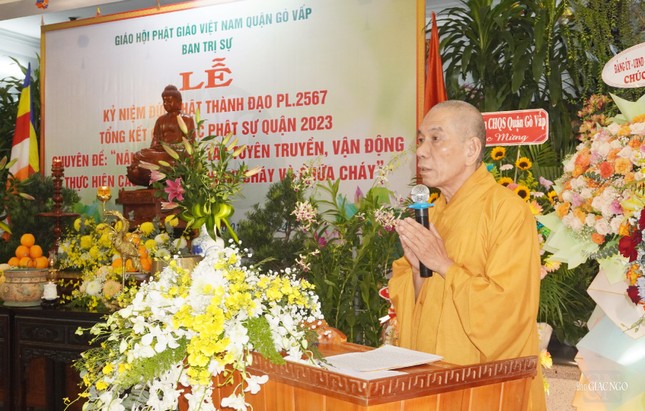 Thượng tọa Trưởng ban Trị sự GHPGVN Q.Gò Vấp phát biểu khai mạc